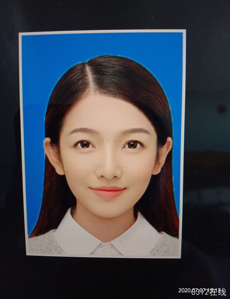 有需要电子板证件照的可以找我
